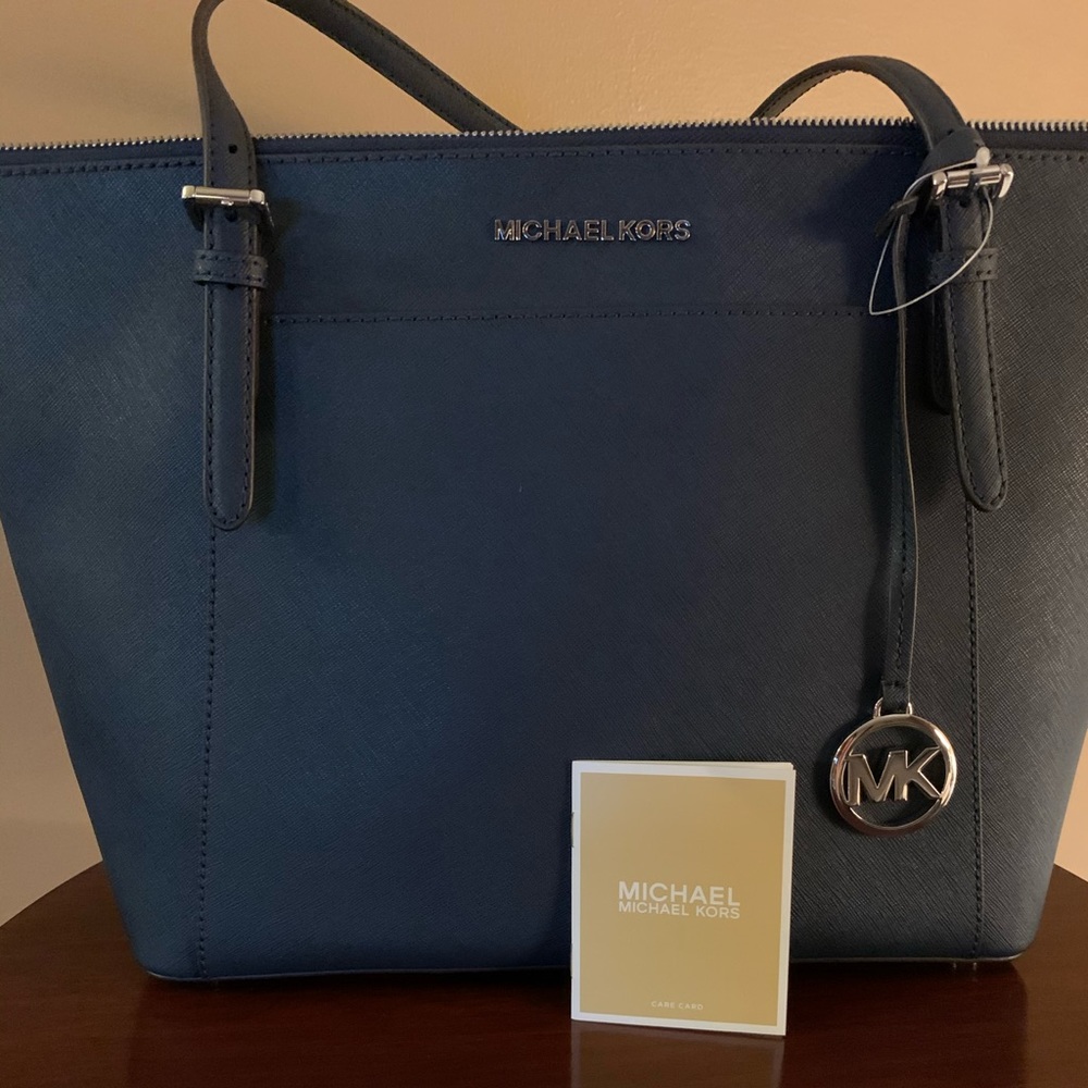 Michael Kors Ciara Large TZ Tote